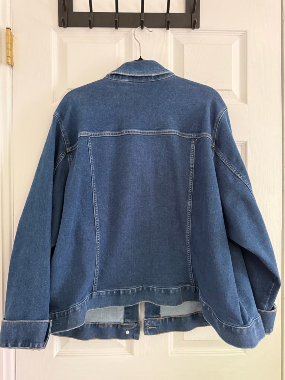 Lane Bryant Super Stretchy Blue Denim Jacket - Like New - 28 - Picture 4 of 14